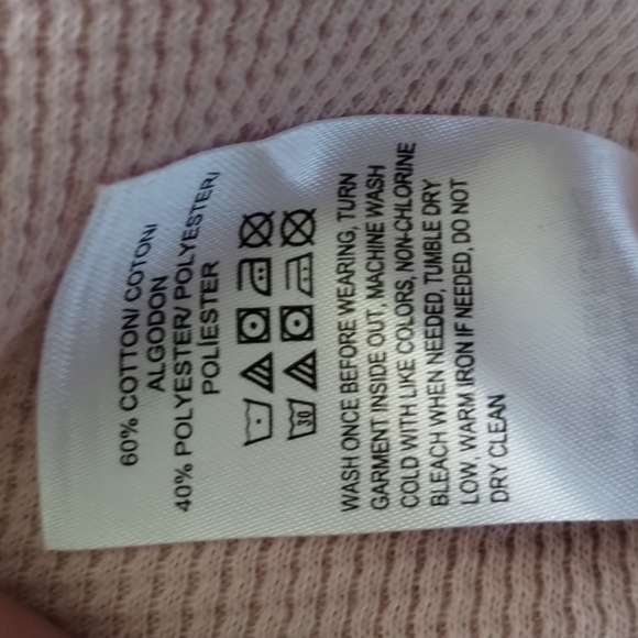 Lucky Brand Women's Long Sleeve ❤️ Shirts Bundle Size M Color Wht/Red -Pink/Wht - Picture 12 of 12